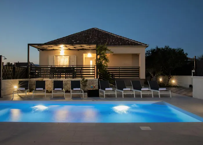Villa Sunrise